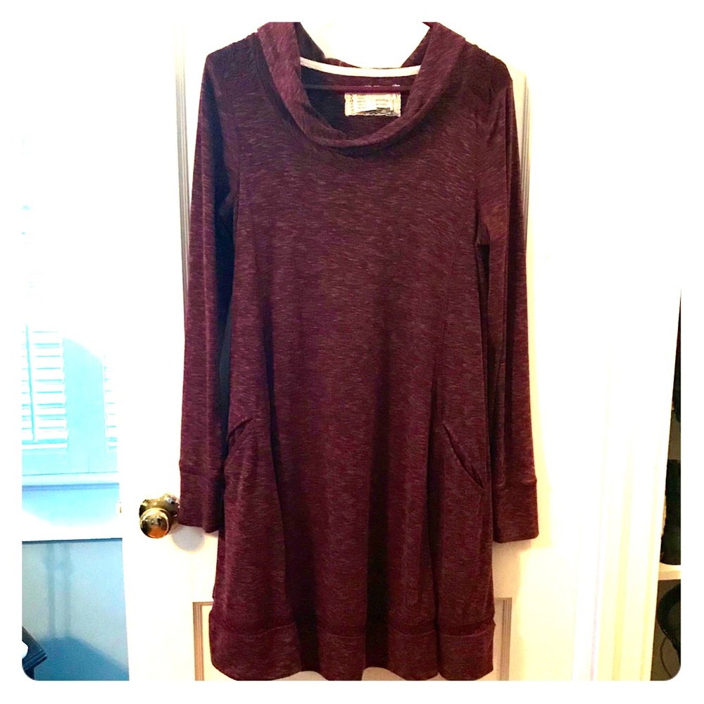 Anthropologie tunic dress with macrame lace detail